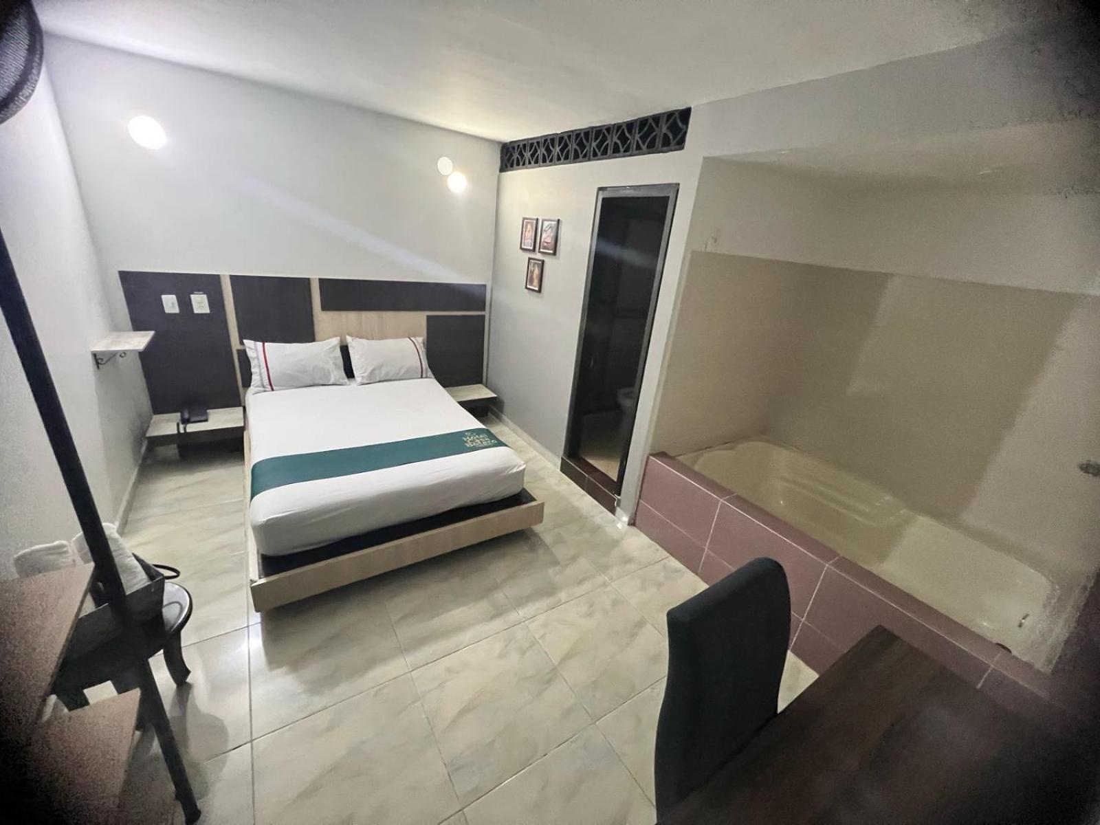 Hotel Casa Botero Medellín Buitenkant foto