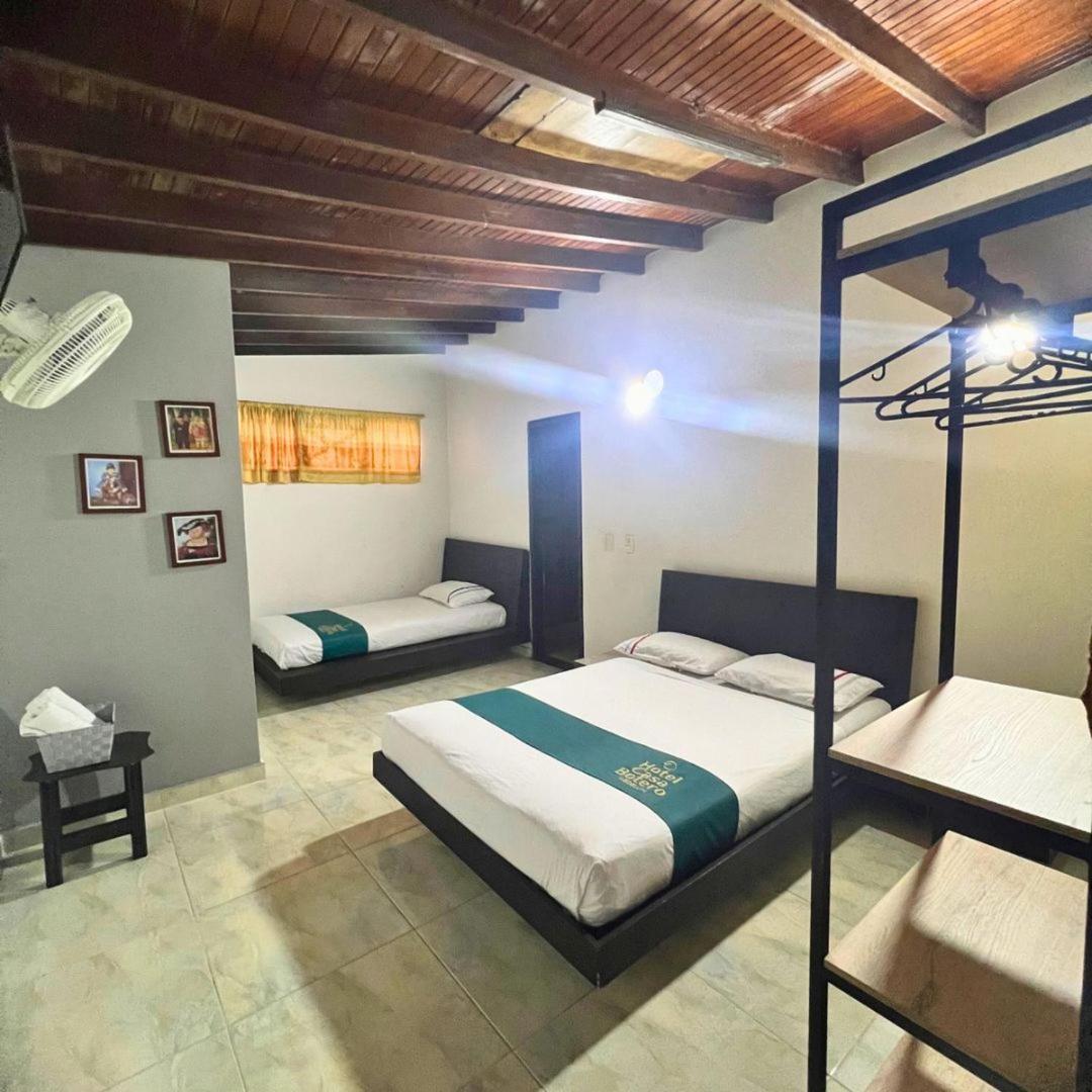 Hotel Casa Botero Medellín Buitenkant foto